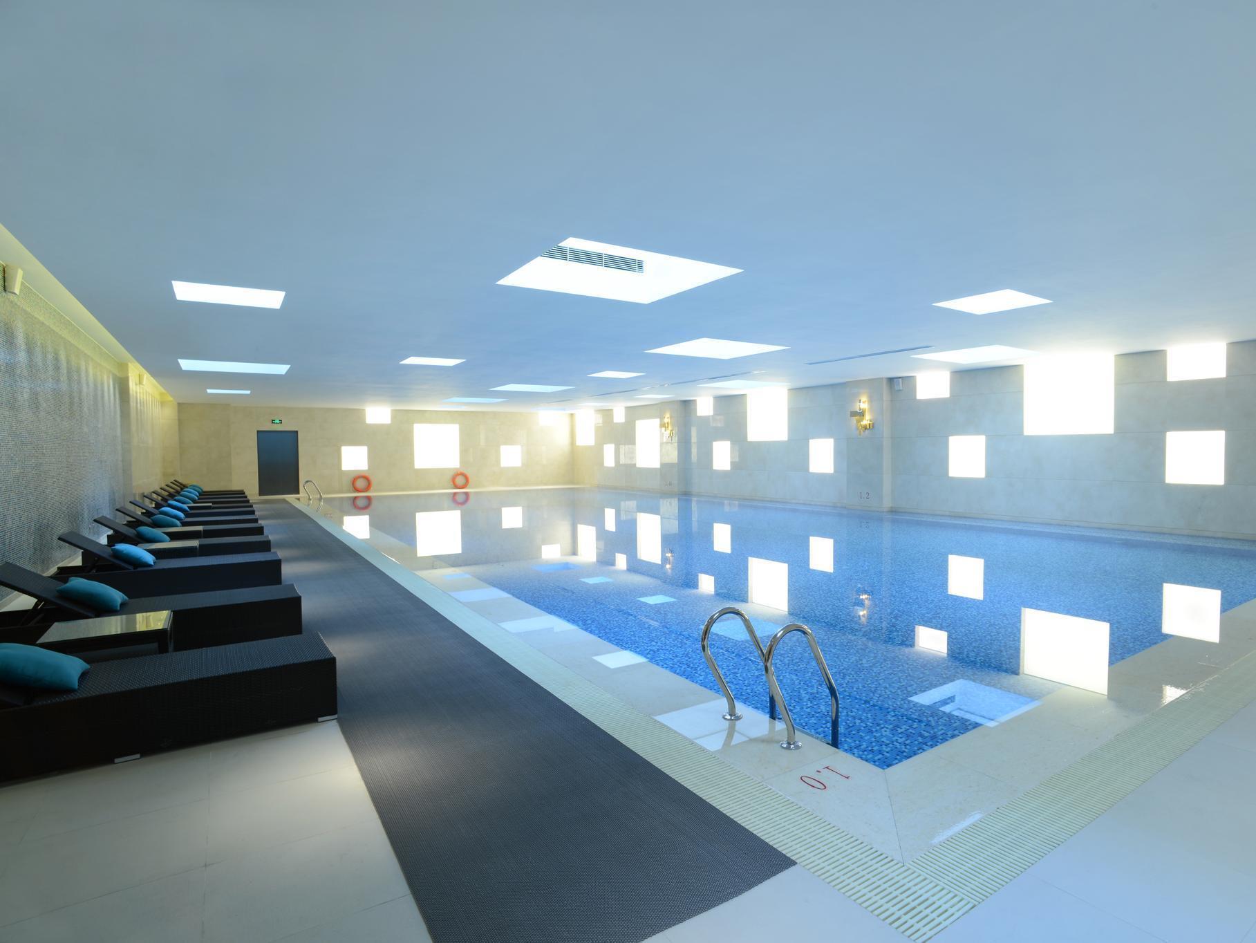 Hai Tian Expo Hotel Циндао Экстерьер фото